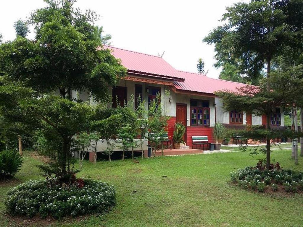 Ruen Lamai Lanna Ban Mae Aep Exterior photo