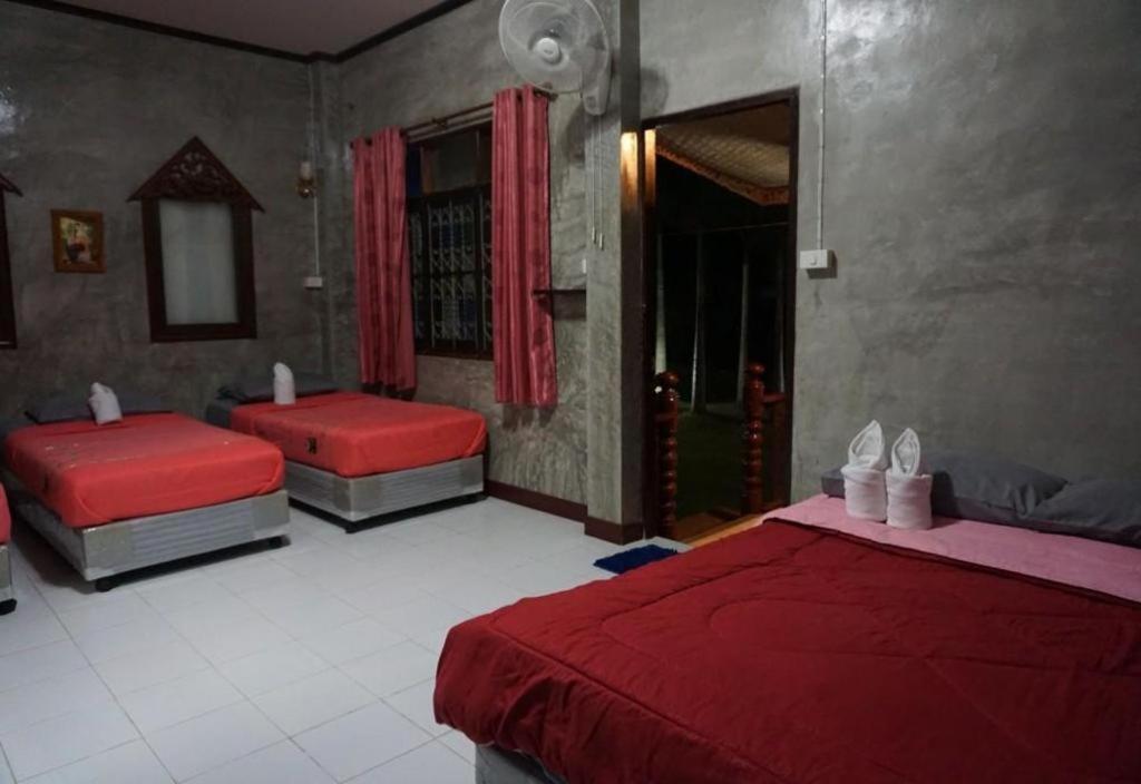 Ruen Lamai Lanna Ban Mae Aep Exterior photo